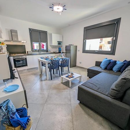 I Colori Della Sicilia Apartment ชีนิซี ภายนอก รูปภาพ