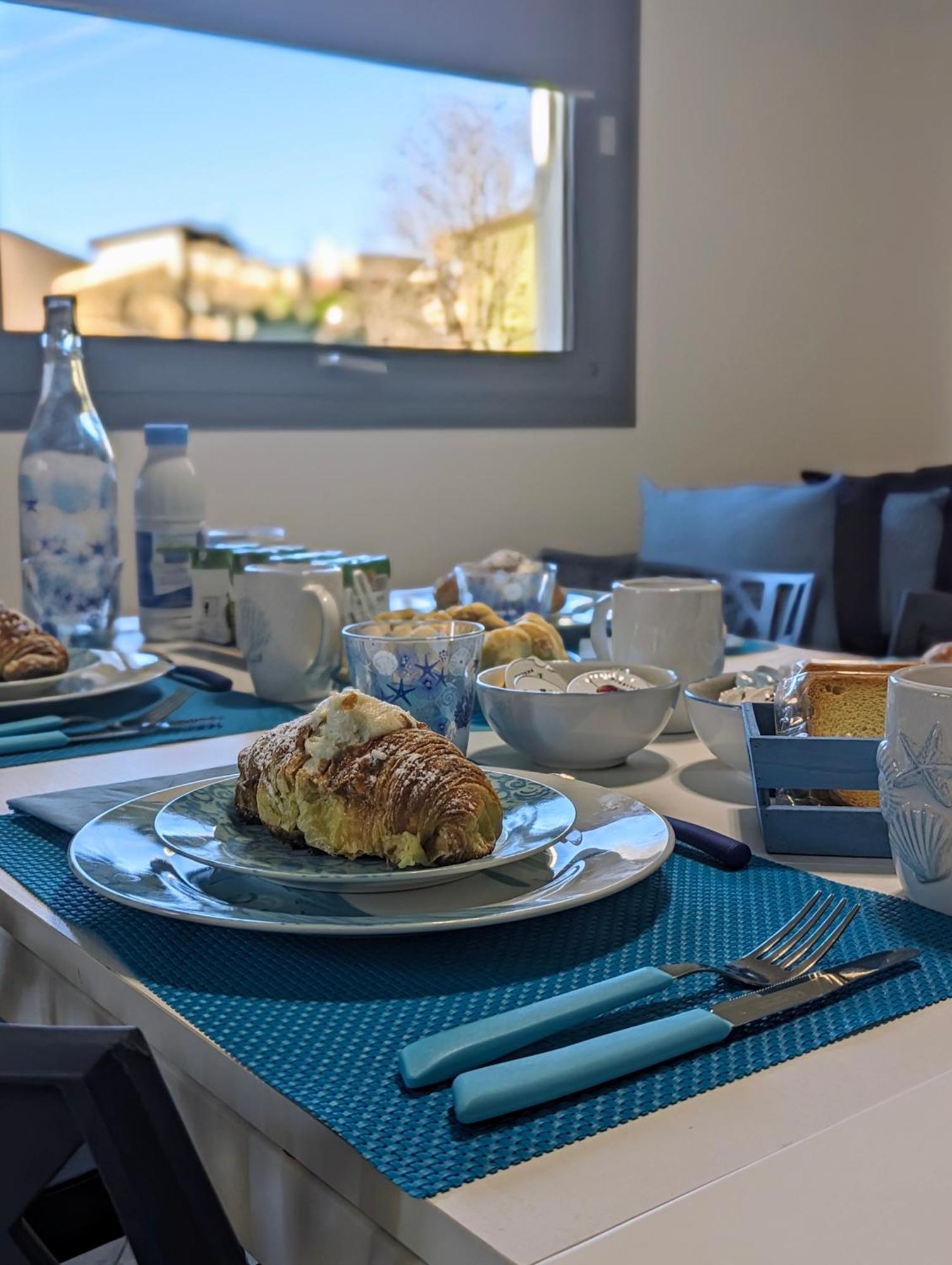 I Colori Della Sicilia Apartment ชีนิซี ภายนอก รูปภาพ