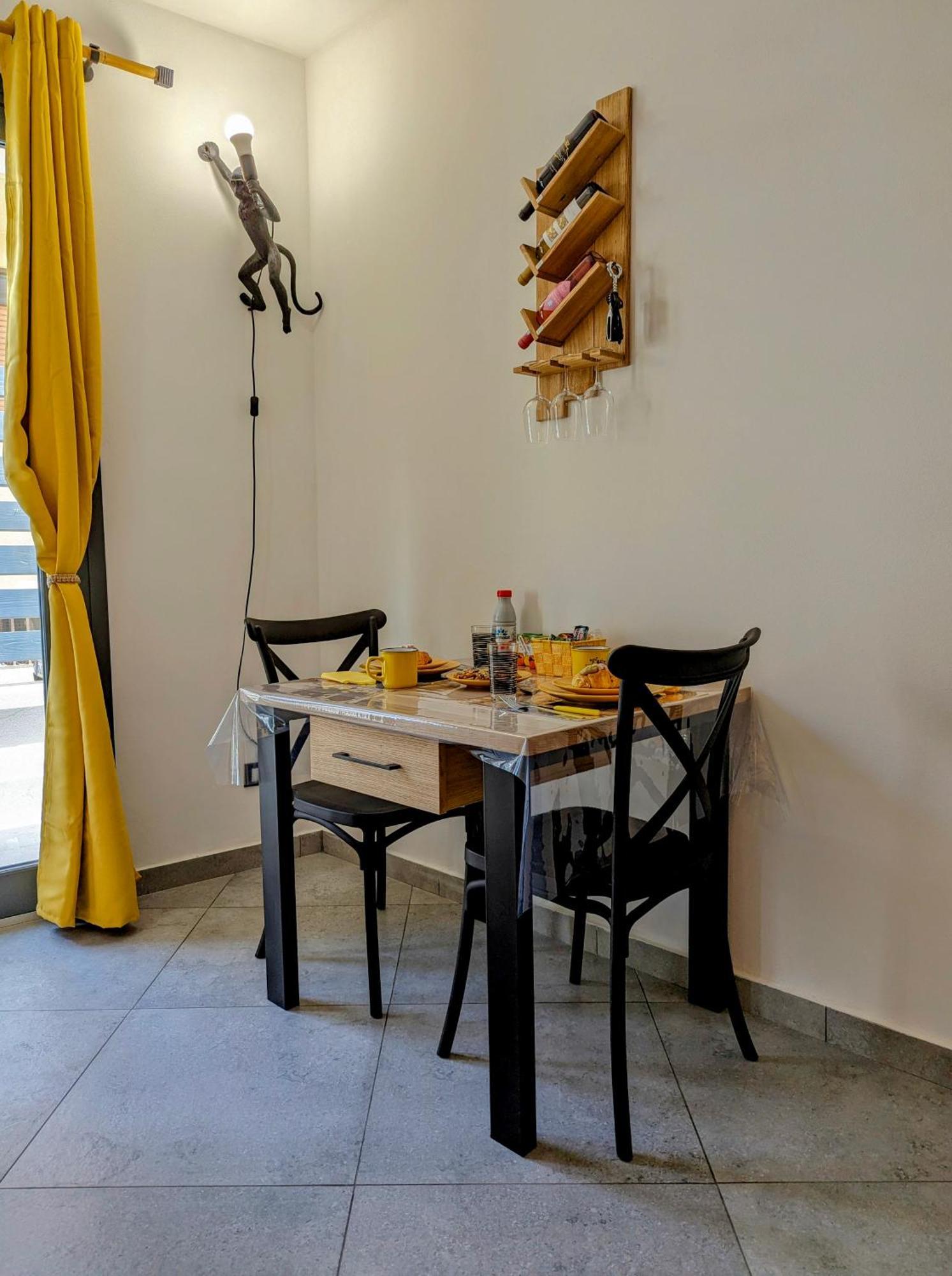 I Colori Della Sicilia Apartment ชีนิซี ภายนอก รูปภาพ