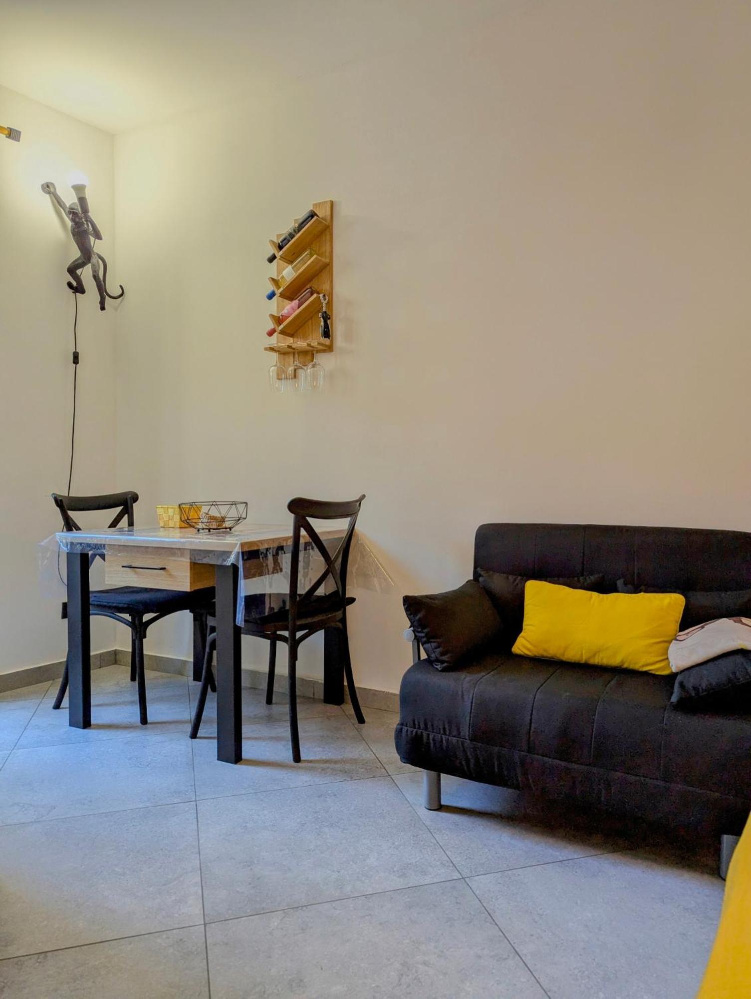 I Colori Della Sicilia Apartment ชีนิซี ภายนอก รูปภาพ